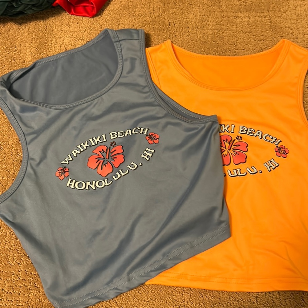 This is a cute summer shirts, it’s cute for vacations and is really trendy.